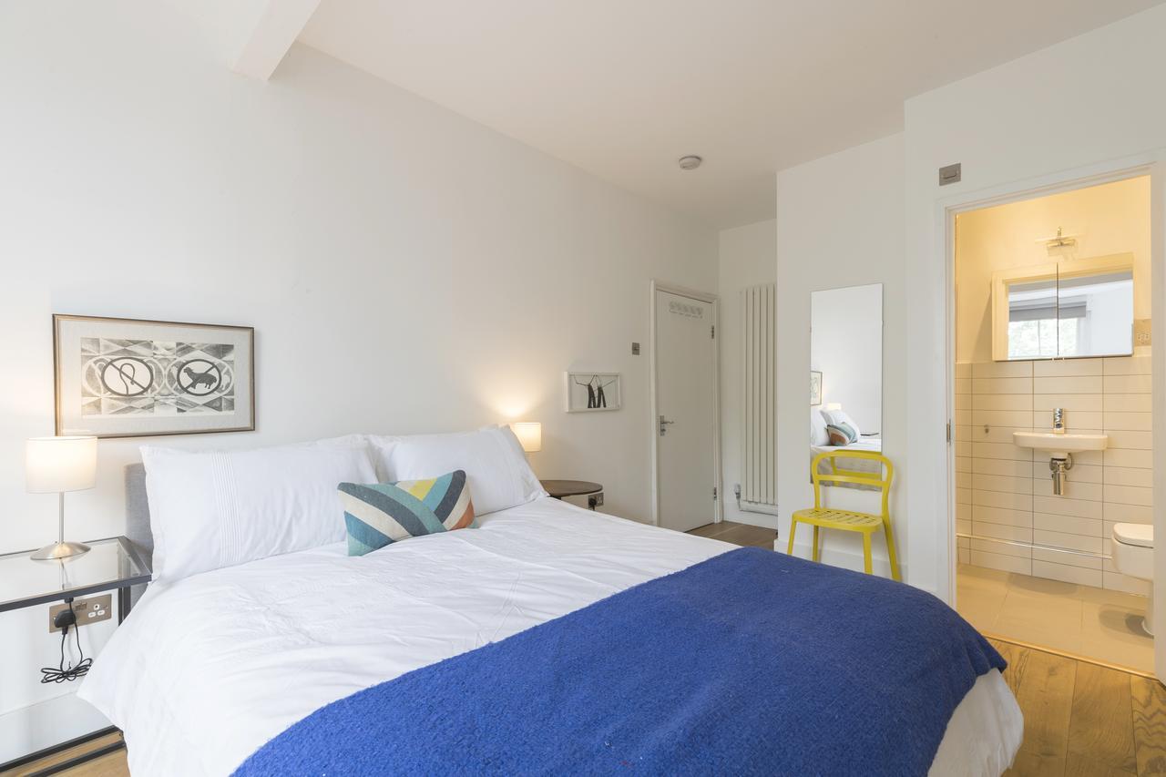 Spacious And Chic Flat In Angel Лондон Екстериор снимка